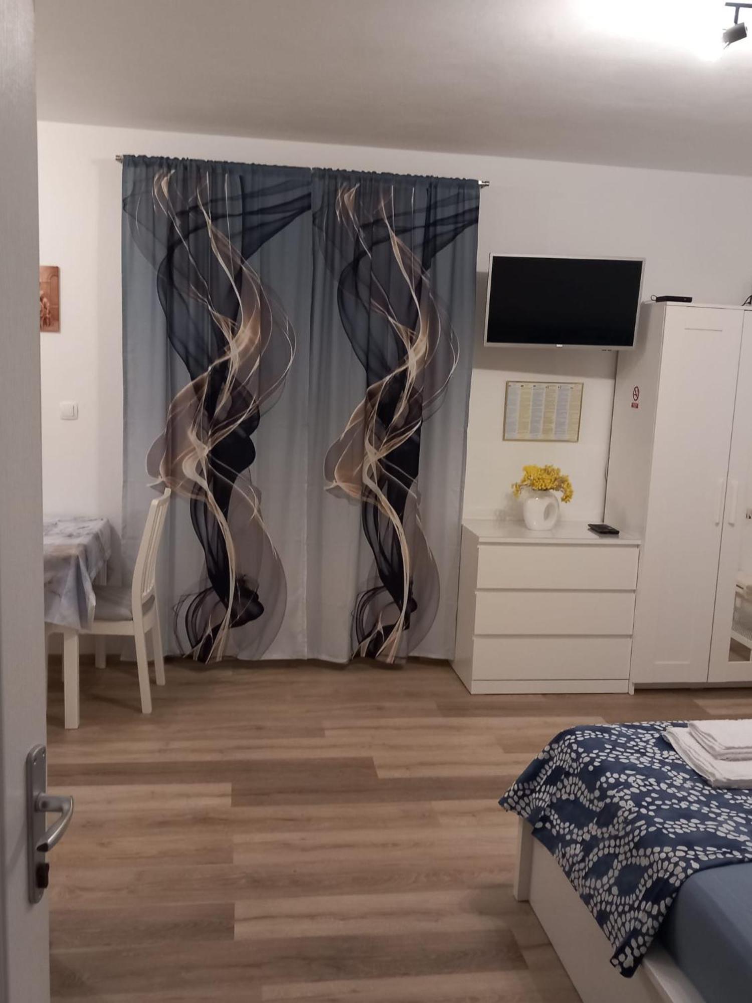 Ivka Apartment Hvar Town Bagian luar foto